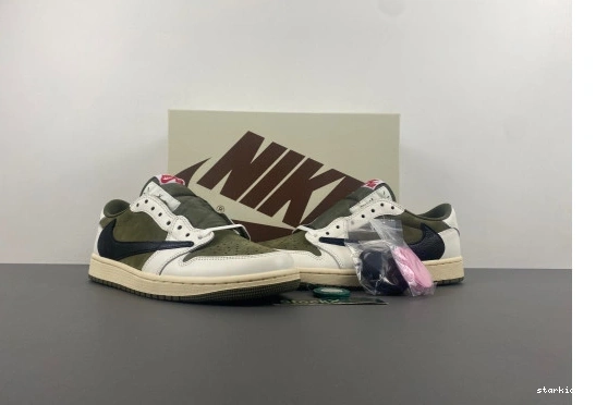 JORDAN TRAVIS  DM7866-200 1 RETRO OG LOW SCOTT SP DM7866-200  1218